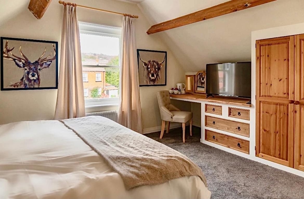 The Fylingdales Inn روبن هودز باي المظهر الخارجي الصورة